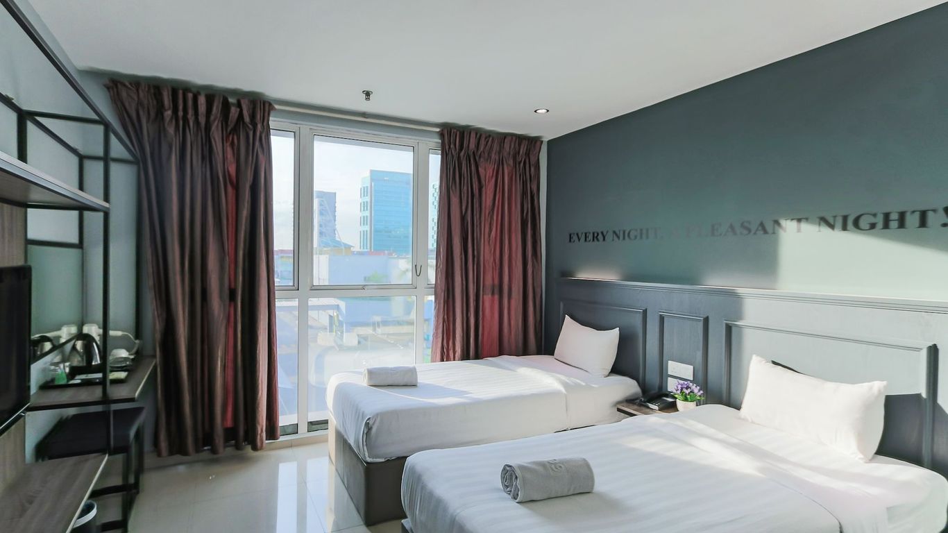 Hotel 99 Bandar Puteri Puchong