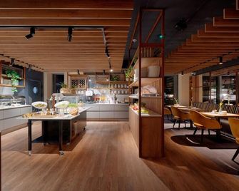 B&b Hotel Rzeszów Centrum - Ряшів - Бар