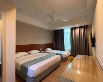 Td Capital Hotel - Kota Kinabalu - Bedroom