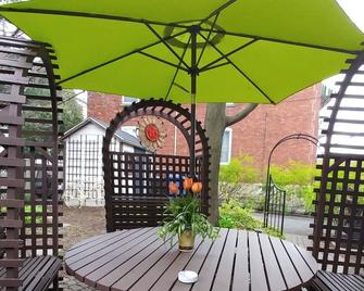 Le Refuge du Poète - Longueuil - Patio