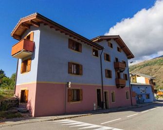 Blue Thistle - White Carline - Landry - Bâtiment
