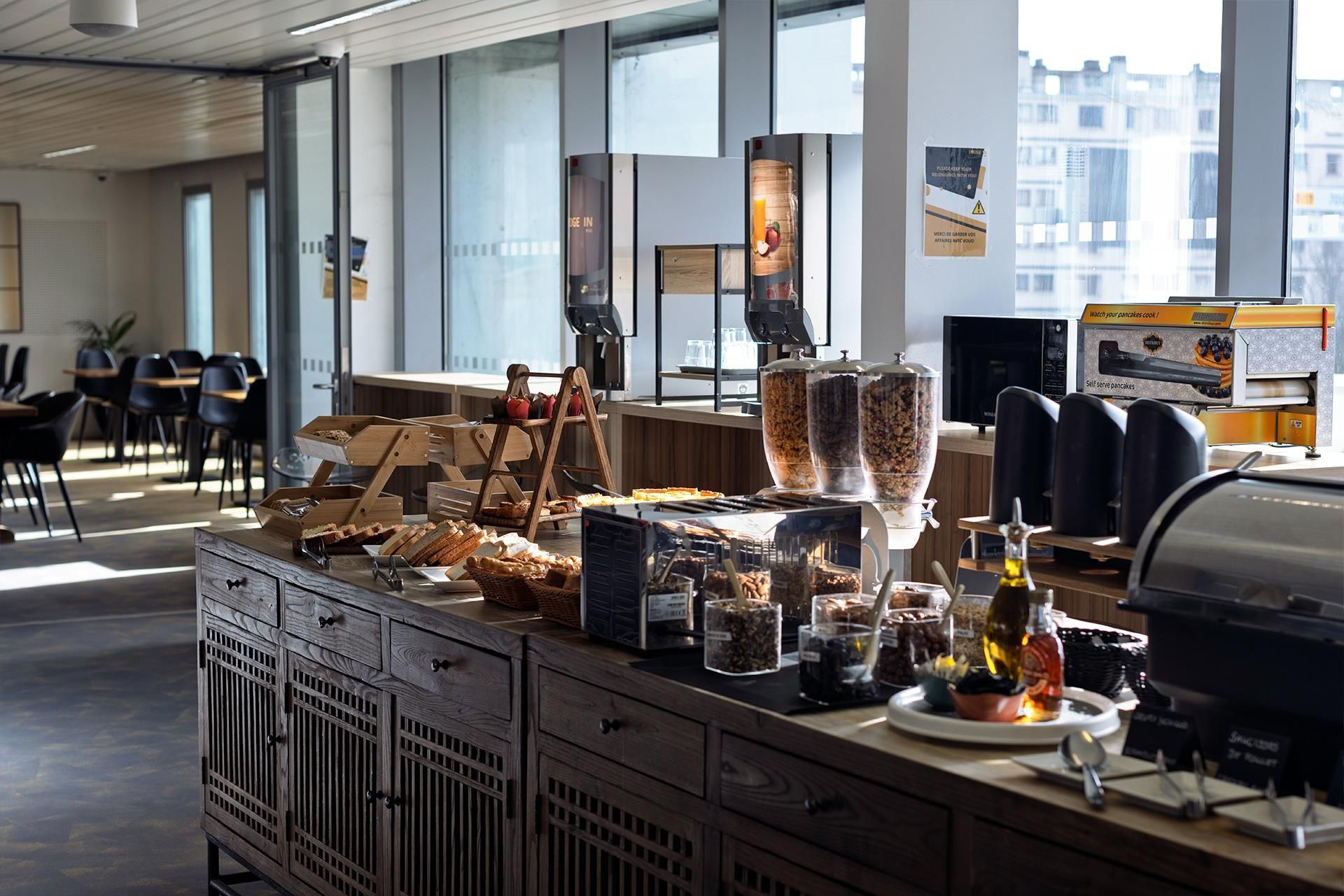 Lodge In - París - Bufé