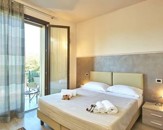 Domus Il Palio - סיינה - חדר שינה