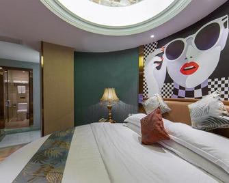 Vienna 3 Best Hotel Chaozhou Ancient City - Chaozhou - Slaapkamer