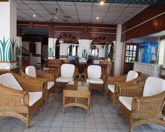 OYO 629 Chaytalay Palace Hotel - Ko Samui - Lobby