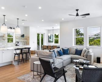 New Crestwood House by Brightwild Huge Pool - Key West - Soggiorno