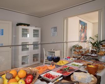 Relais Villa Isabel - Pietrasanta - Buffet