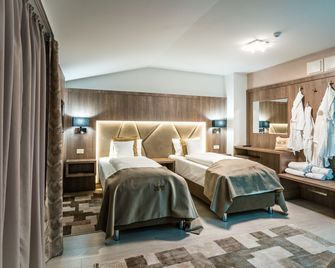 Hotel Eden Garden Spa - Câmpulung Moldovenesc
