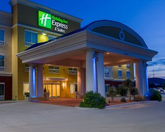 Holiday Inn Express & Suites Alpine Southeast By IHG - Alpine - Budova