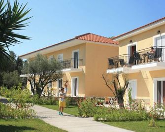 Pythos Apartments - Argostoli - Edifici