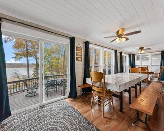 Harbor Nest - Lucas - Comedor
