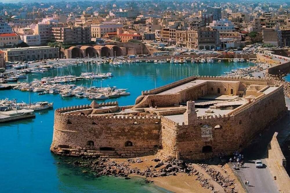 Heraklion Old Port Apartments - Heraclión - Vista del exterior