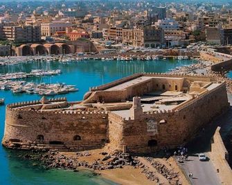 Heraklion Old Port Apartments - Heraclión - Vista del exterior