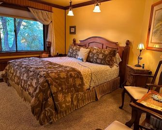 Country Sunshine Bed And Breakfast - Durango