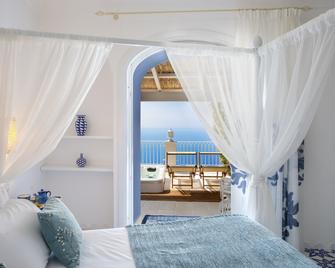 La Barbera - Praiano - Camera da letto