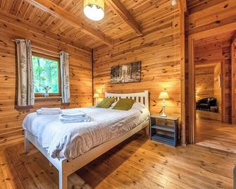 Woodland Hawthorn Lodge - Ellesmere - Bedroom