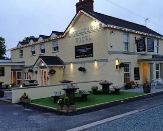 The Begelly Arms - Kilgetty - Building