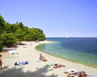 SeaPalace SeaView LoungeResort with hydro hot tube - Insula Vir - Plajă