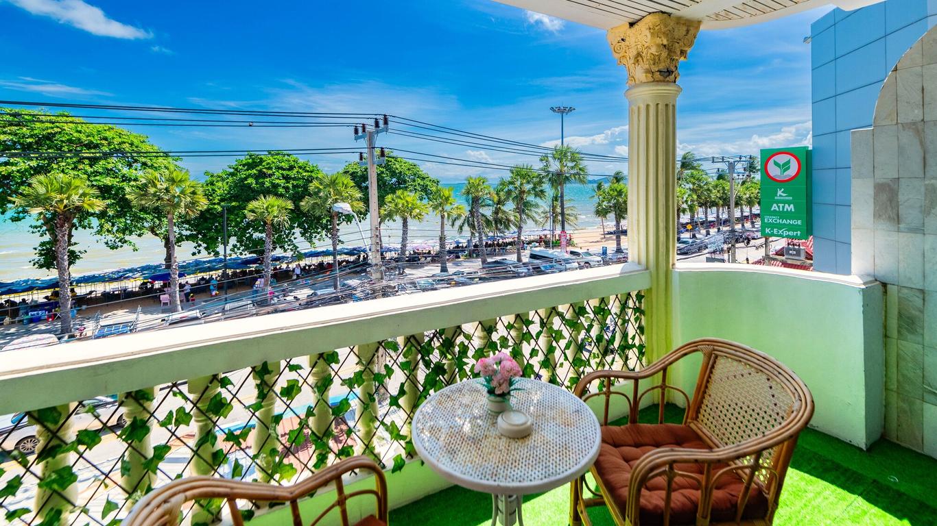 Happy Vikings - Beachfront