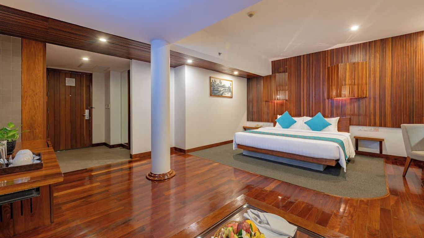 Hotel Somadevi Angkor Boutique and Resort