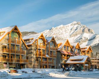 Moose Hotel and Suites - Banff - Building