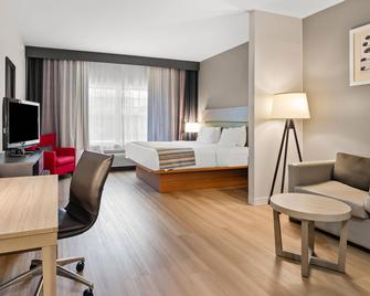 كانتري إن آند سويتس باي راديسون، روانوك، فرجينيا - روانوكي (فيرجينيا) - غرفة نوم