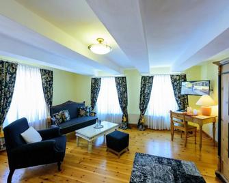 Hotel Theophano - เควดลินบวร์ก - ห้องนั่งเล่น