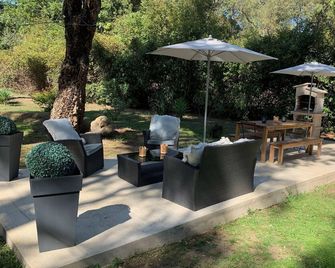 Santa Maria Poggio: Studio - Santa Maria Di Poggio - Santa-Maria-Poggio - Patio