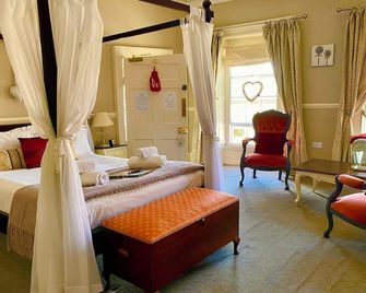 The Castle House - Richmond