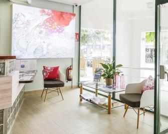 Hotel Rosales Formentera - Es Pujols - Living room