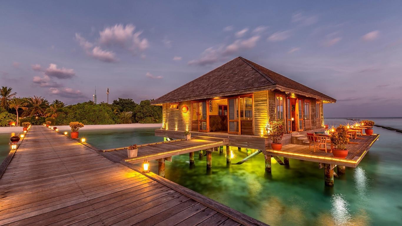 โคมันดู มัลดีฟส์ไอส์แลนด์รีสอร์ท