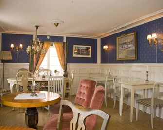 Garvaregården Hotel , B&B och Café - Askersund - Restaurante
