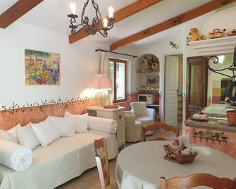 Residence Le Home - Calvi