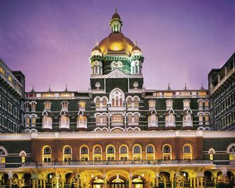 Taj Mahal Tower, Mumbai - Mumbai - Piscine