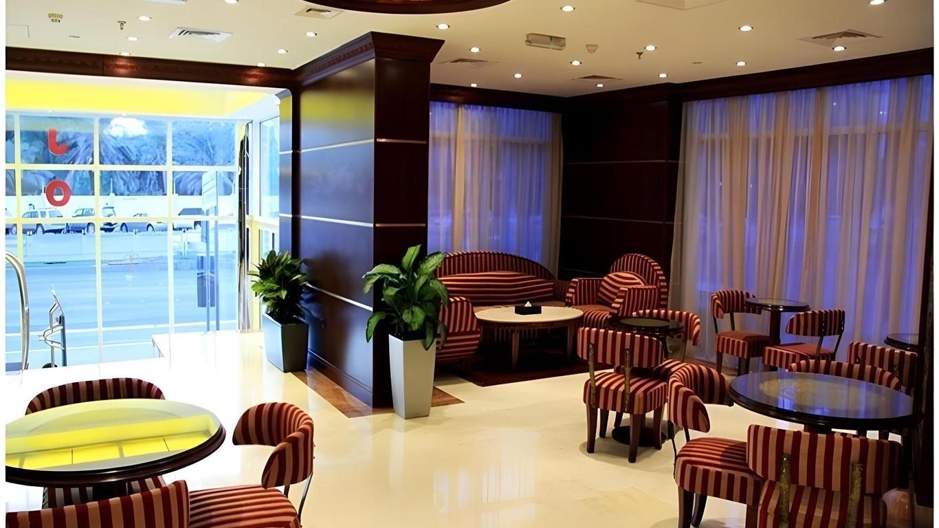 Trianon Royal Hotel