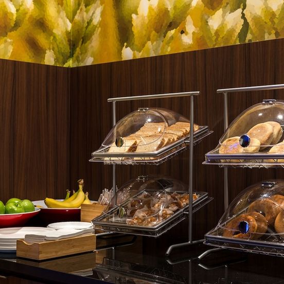 Buffet view of Fairfield by Marriott Inn & Suites Wheeling at The Highlands