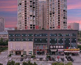 Jinyue Hotel - Huaihua - Building