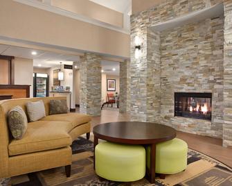 Homewood Suites by Hilton Dallas-Park Central Area - Dallas - Living room