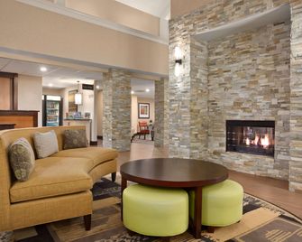Homewood Suites by Hilton Dallas - Park Central Area - דאלאס - סלון