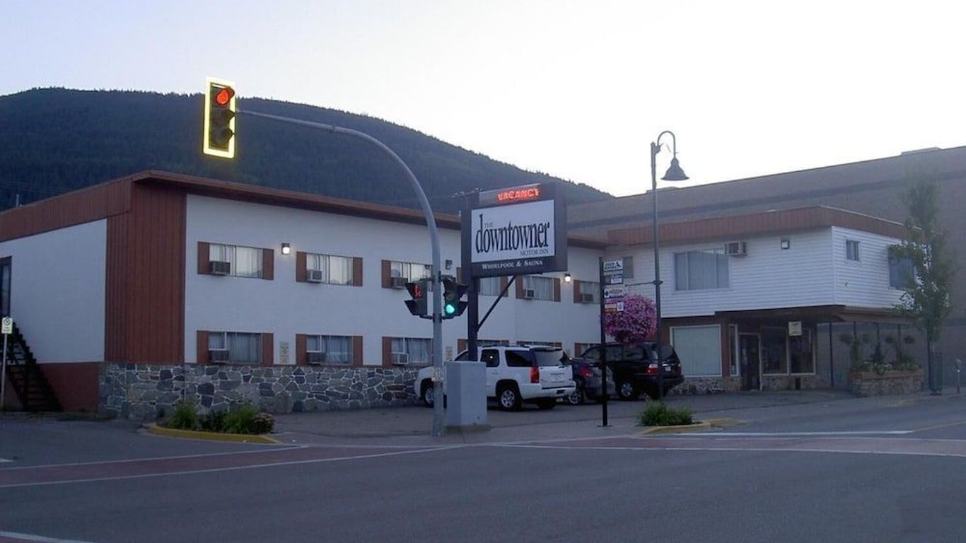 Downtowner Motor Inn