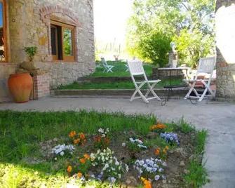 La Martinella bio - Canelli - Patio