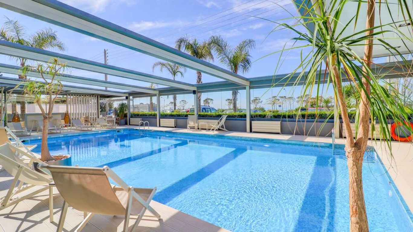 Palace Hotel Glyfada