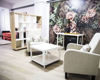 Avenue Parliament - Bucharest - Living room