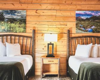 Lakeside Lodge Resort & Marina - Pinedale - Bedroom