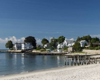 Main Street Stay Westport - Westport - Beach