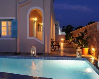 Villa Rose - Thera - Piscină