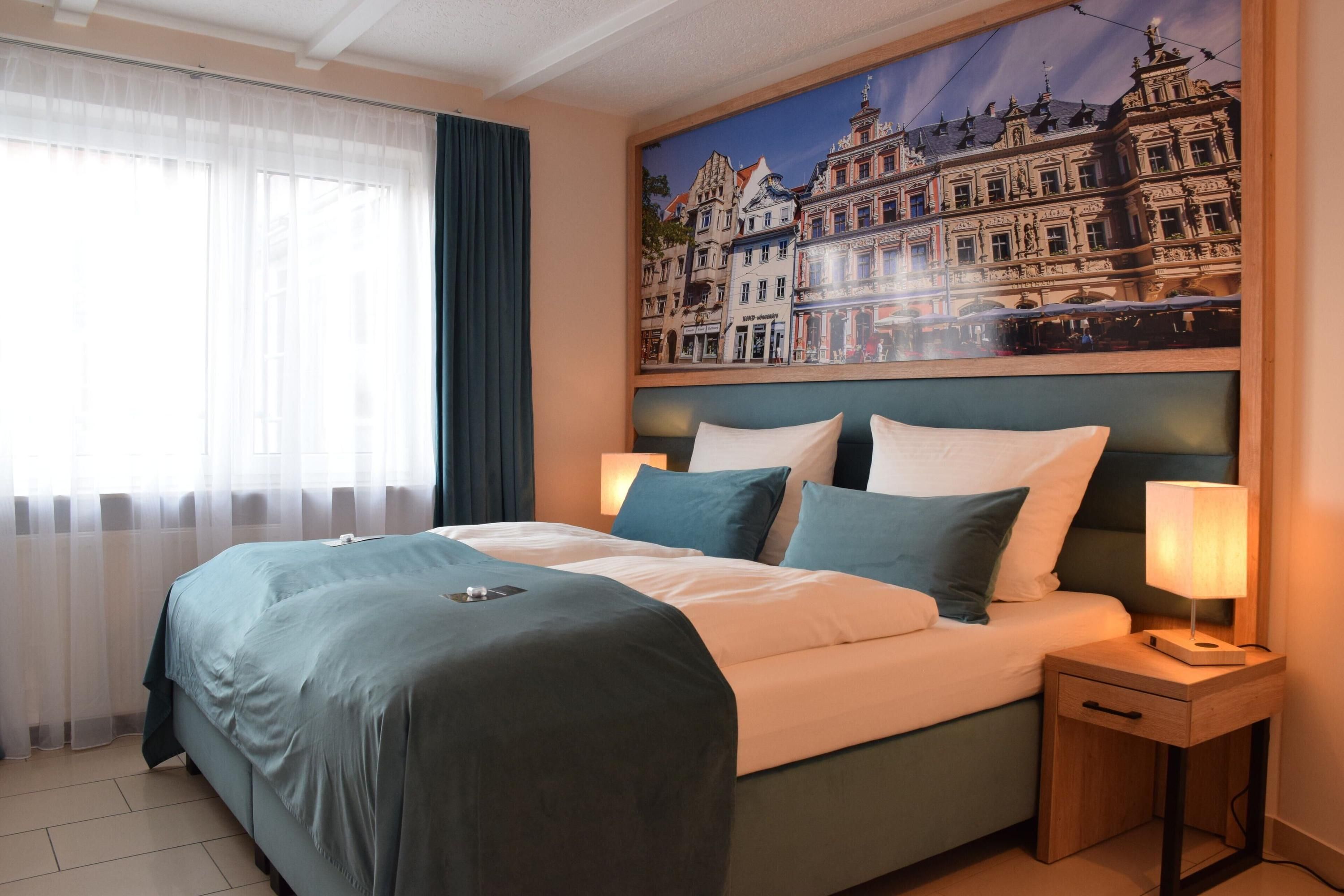 Hotel Garni Am Domplatz - Erfurt