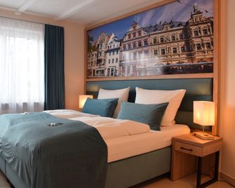 Hotel Garni Am Domplatz - ארפורט