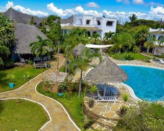 Pearls And Corals Resort - Malindi - Piscina