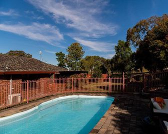 Gallrae Farm Stay - Morwell - Pool